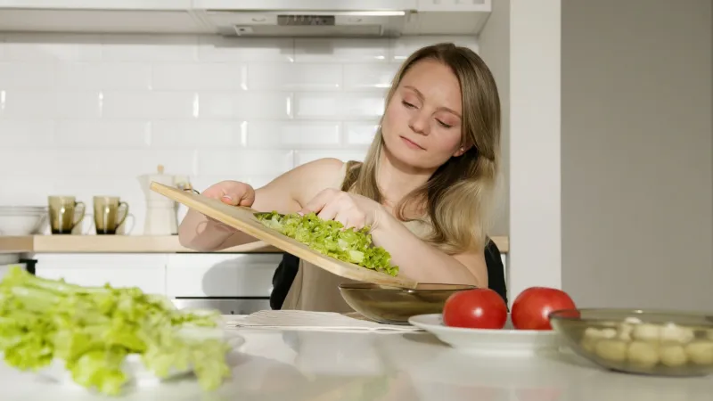 A Table Set for One: The Demographic That Gourmet Television Has Left Hungry