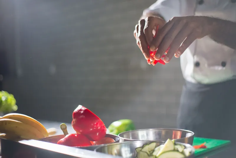 Ordered Bowls, Disordered Truth: How Gourmet Television Has Turned Prep Work Into Performance